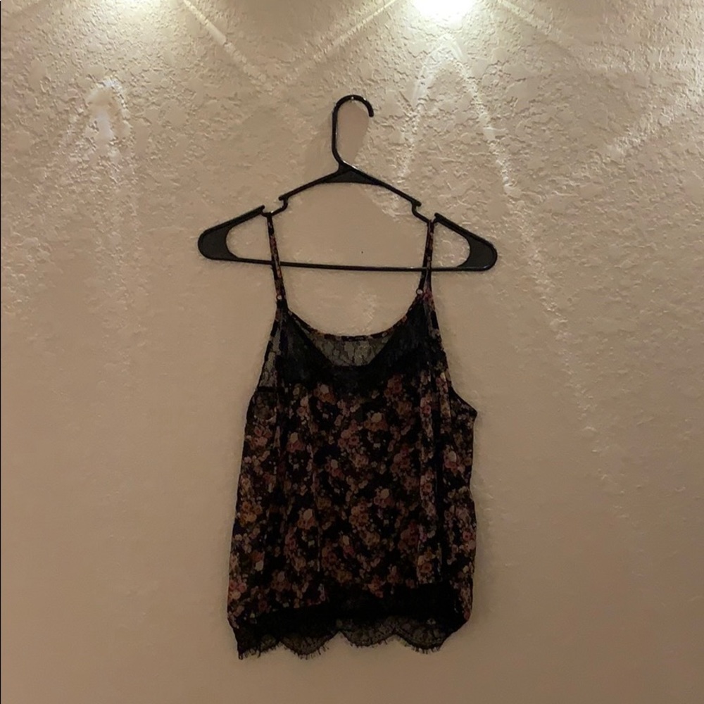 Floral lace tank top